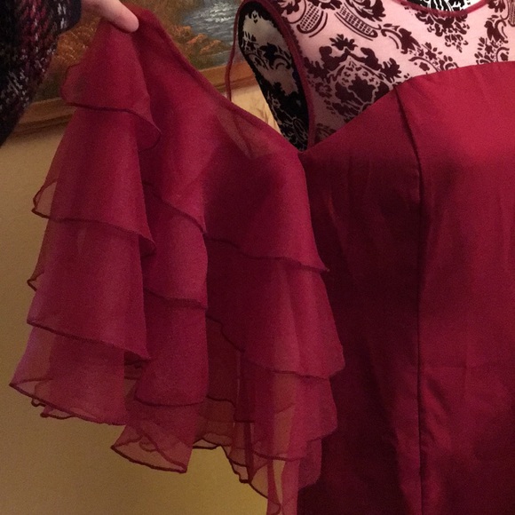 SALE ina Red ColdShoulder Large Cocktail Dress NWT - Picture 2 of 6